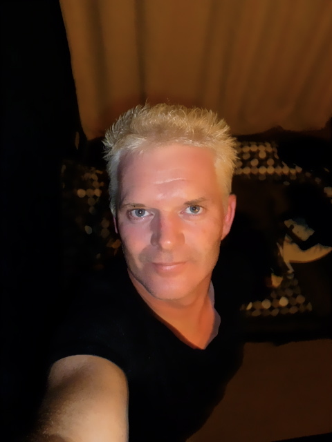 Date this fun Australia man Thomas from Sydney AU168