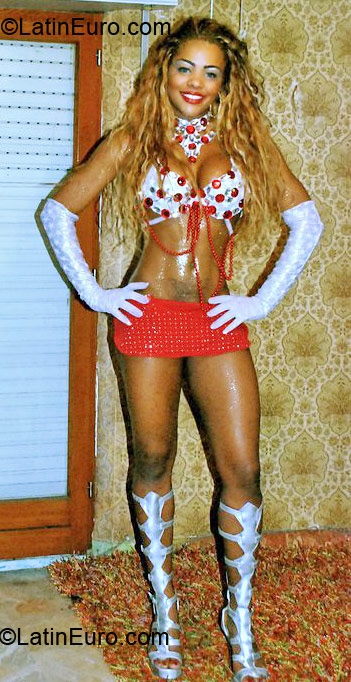 Date this fun Brazil girl Ana from Fortaleza BR4512