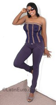 Date this georgeous Dominican Republic girl Altagracia from Santo Domingo DO6480