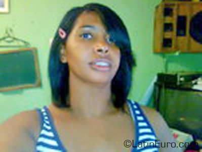 Date this hot Dominican Republic girl Sagrario from La Capital DO6510
