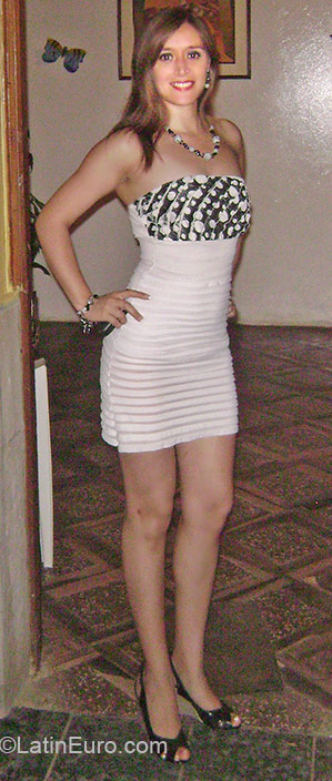 Date this fun Peru girl Karen from Lima PE475