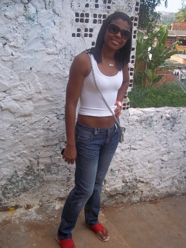 Date this athletic Brazil girl Daniela from Salvador BR4607