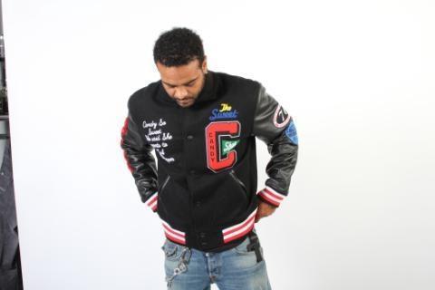 Date this nice looking United States man El from Pittsburgh US8933