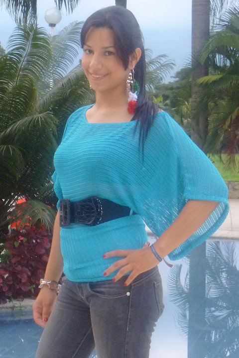 Date this delightful Colombia girl Leidy from Cali CO6320