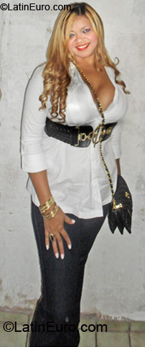 Date this foxy Brazil girl Maria Eduarda from Passos BR6080