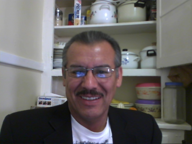 Date this hard body United States man Ciro from Miami BR4684