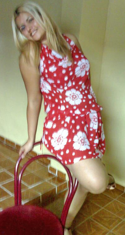 Date this fun Brazil girl Suelly from Belem US9014