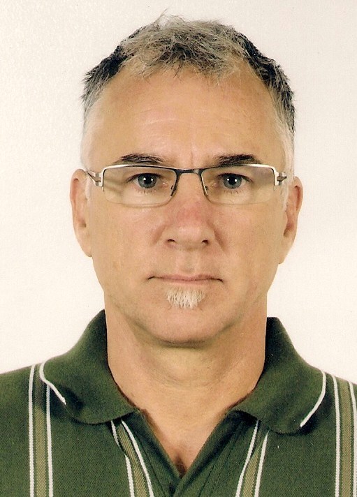 Date this happy Australia man Monk from Medellin AU173