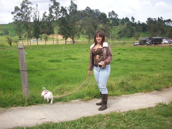 Date this attractive Colombia girl Nancy from Medellin CO6410