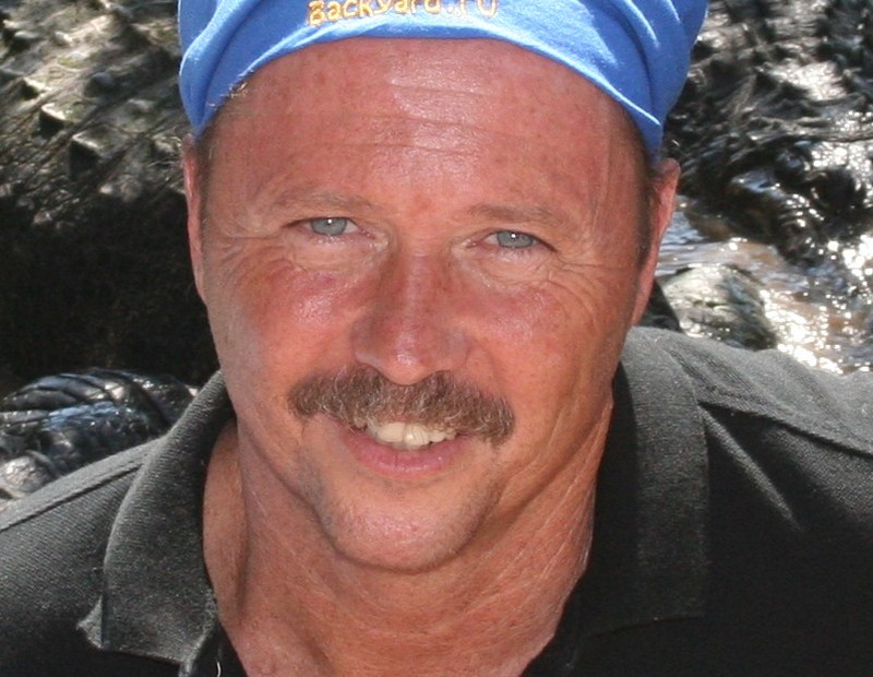 Date this delightful United States man Charles from Bellmore US9029
