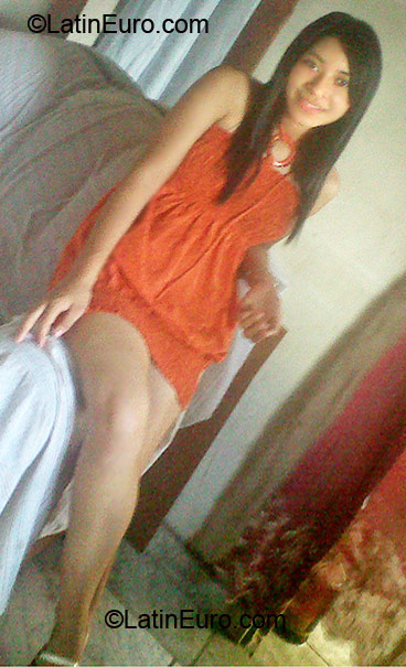 Date this cute Honduras girl Suany from San Pedro Sula HN290