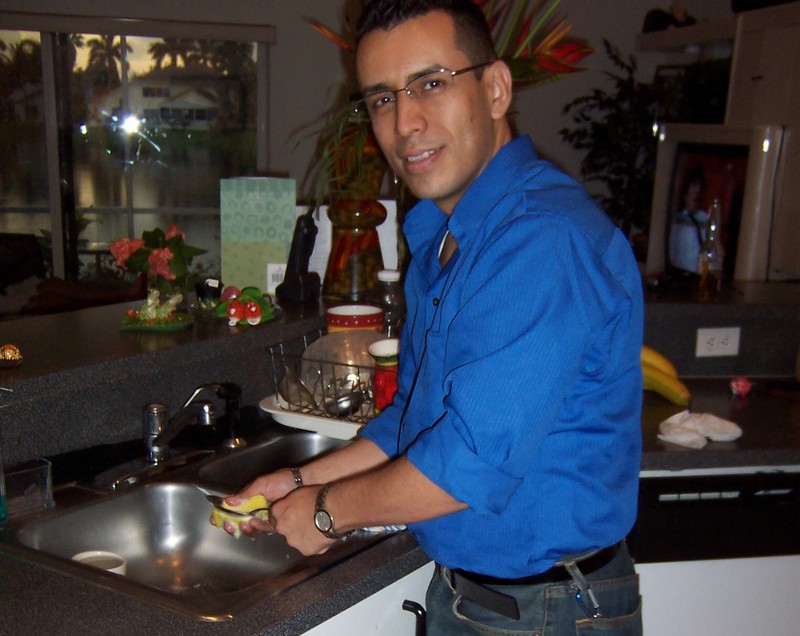 Date this tall United States man Coolfoxx001 from Fort Lauderdale US9101