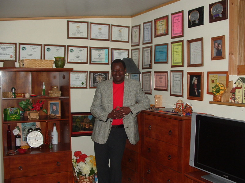 Date this delightful United States man Glenn from San Antonio US9123