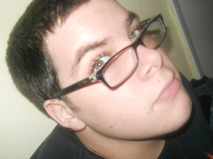 Date this young United States man Arielroxx from Miami US9124