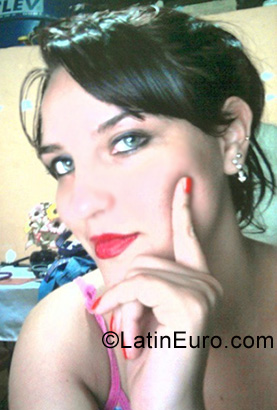 Date this cute Brazil girl Karla Bianca from Manaus BR6275
