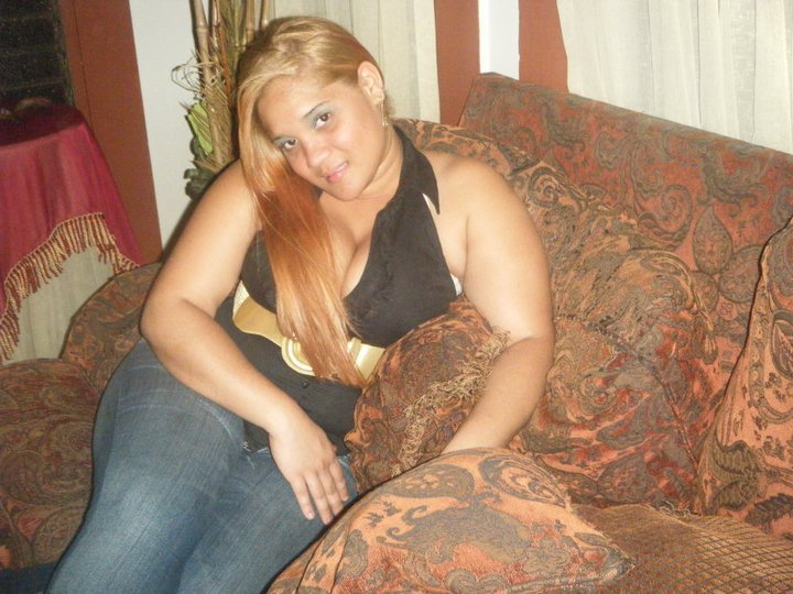 Date this attractive Dominican Republic girl Yenny from Santiago DO7145