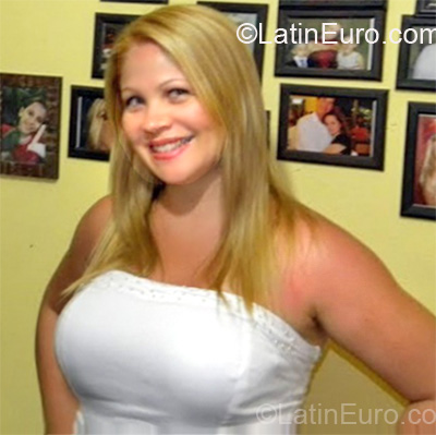 Date this hard body Brazil girl Bianca from Rio De Janeiro BR5064