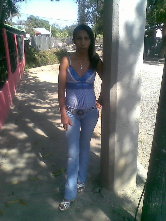 Date this young Dominican Republic girl Berta from San Juan De La Maguana DO7289