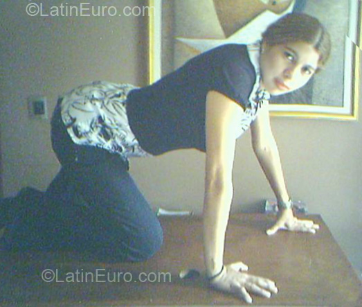 Date this tall Nicaragua girl Paola from Managua NI18