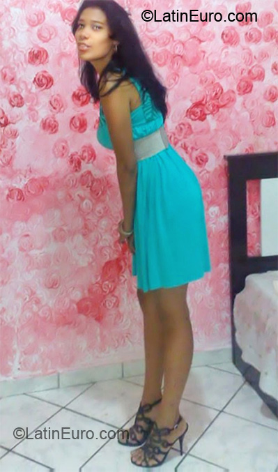 Date this foxy Brazil girl Dayane from Sao Mateus BR5121