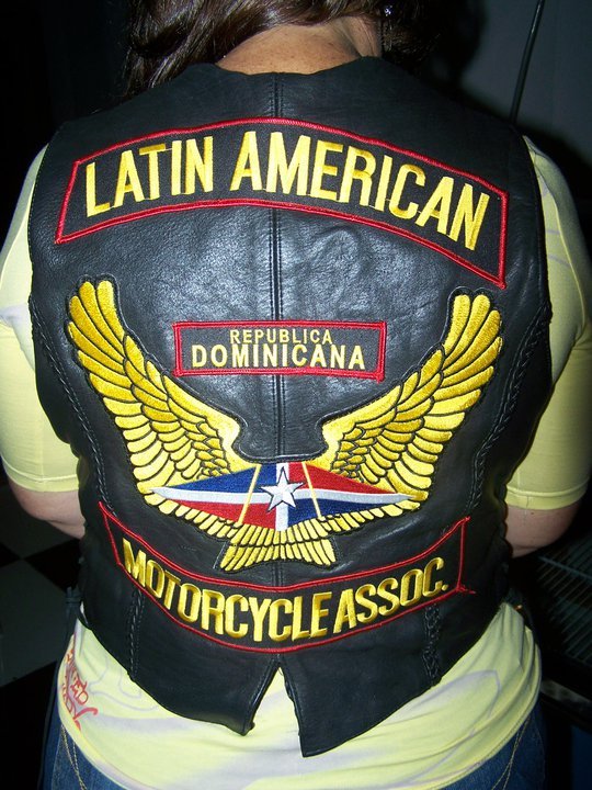 Date this pretty United States man Roberto from Pawtucket US9498