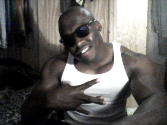 Date this georgeous Afghanistan man Bossman from Jbad AF18