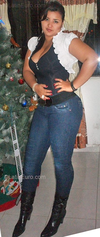 Date this passionate Colombia girl Karen from Medellin CO6897