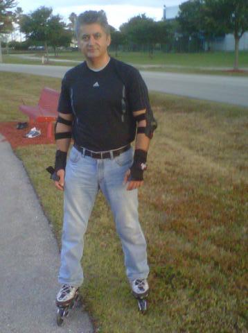 Date this funny United States man Anthony from Miami US9590