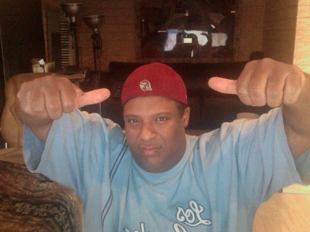 Date this voluptuous United States man CYMONECYMONE2 from North Hollywood US9733