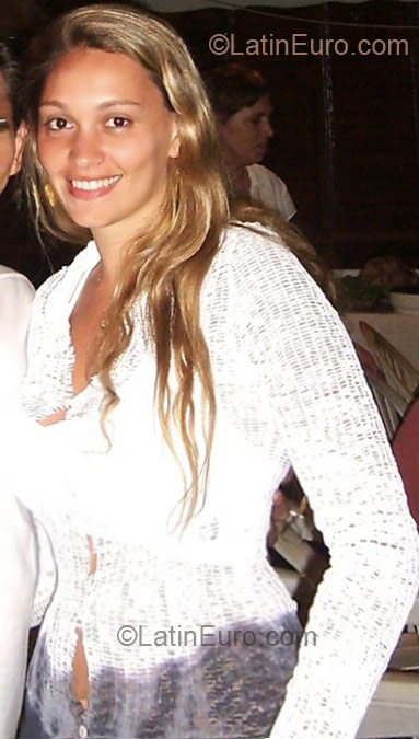 Date this foxy Brazil girl Patricia from Campinas BR5331