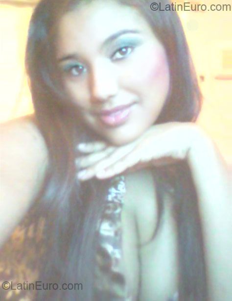 Date this attractive Brazil girl Josiane from Manaus BR5346