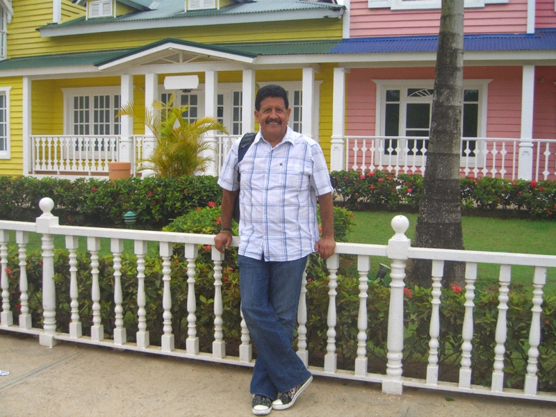 Date this beautiful United States man Joe Vinicio from Long Beach US9958