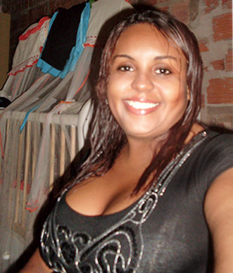Date this nice looking Brazil girl Cintia from Sao Luis BR5514