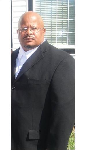 Date this georgeous United States man James from Washington DO7930