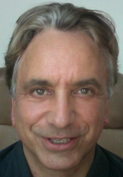 Date this pretty United States man Ted from San Mateo US10245