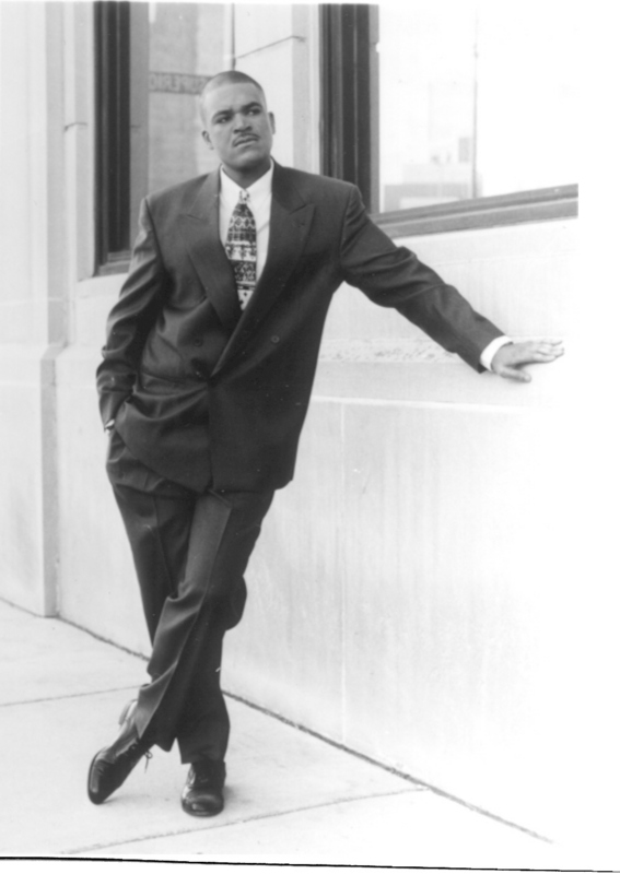 Date this tall United States man 1 from Chicago US10319