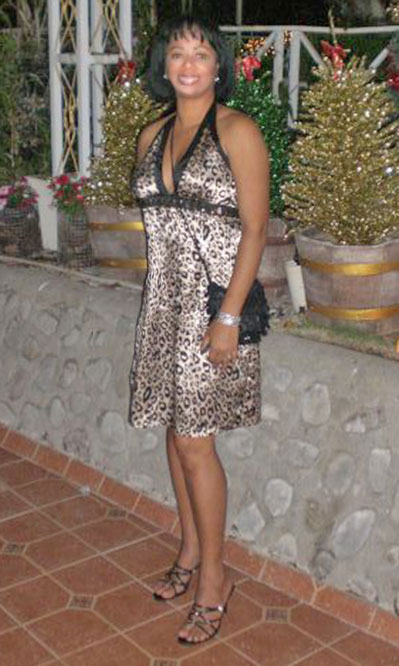 Date this hard body Dominican Republic girl Joselin from San Cristobal DO8025