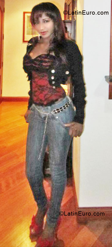 Date this funny Colombia girl Anyely from Bogota CO7339