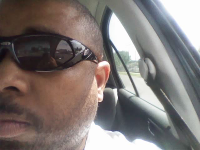 Date this exotic United States man Ice from Detroit US10588