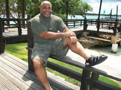 Date this tall United States man Jeffrey from fairfax PA113