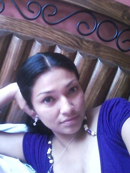Date this voluptuous Peru girl Samy from Lima PE515