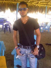Date this lovely Dominican Republic man Ariel from San Cristobal DO8259