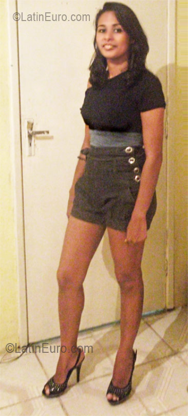 Date this exotic Brazil girl Rogeria from Salvador BR5833