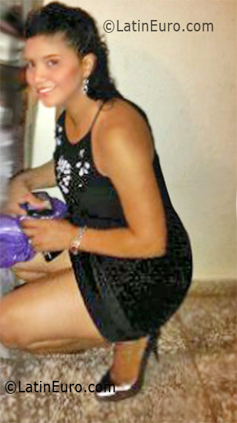 Date this funny Dominican Republic girl Brtany from Santiago DO8413