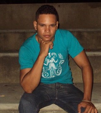 Date this fun Dominican Republic man Eduard from Mao DO8437