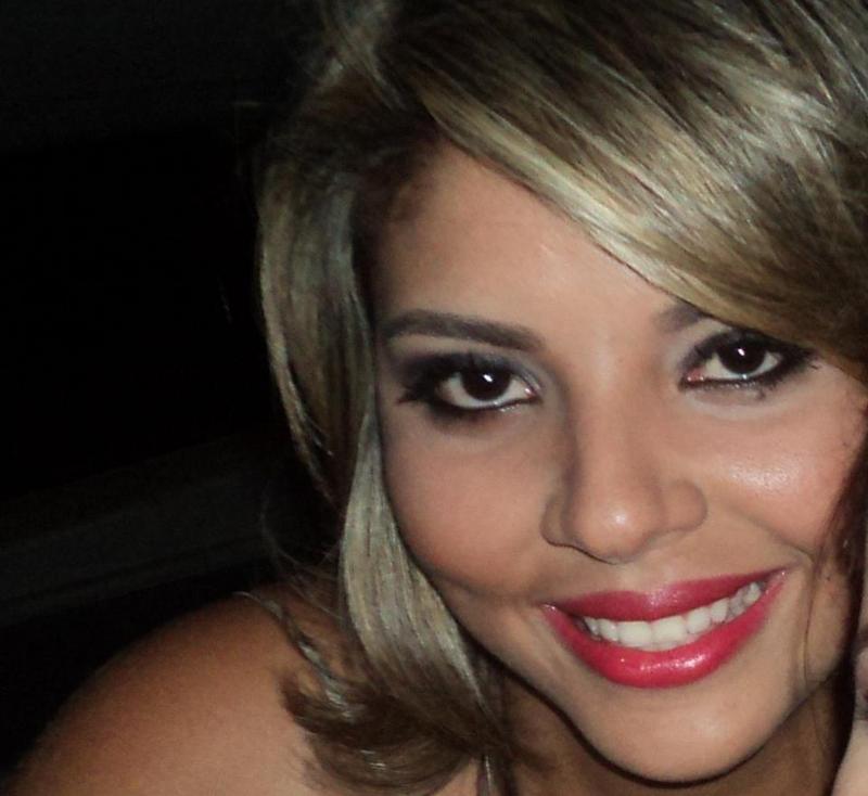Date this foxy Brazil girl Aline from Goiania BR5904