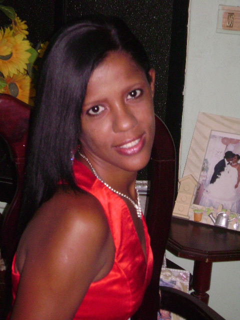 Date this stunning Dominican Republic girl Gladys from Santo Domingo DO8623