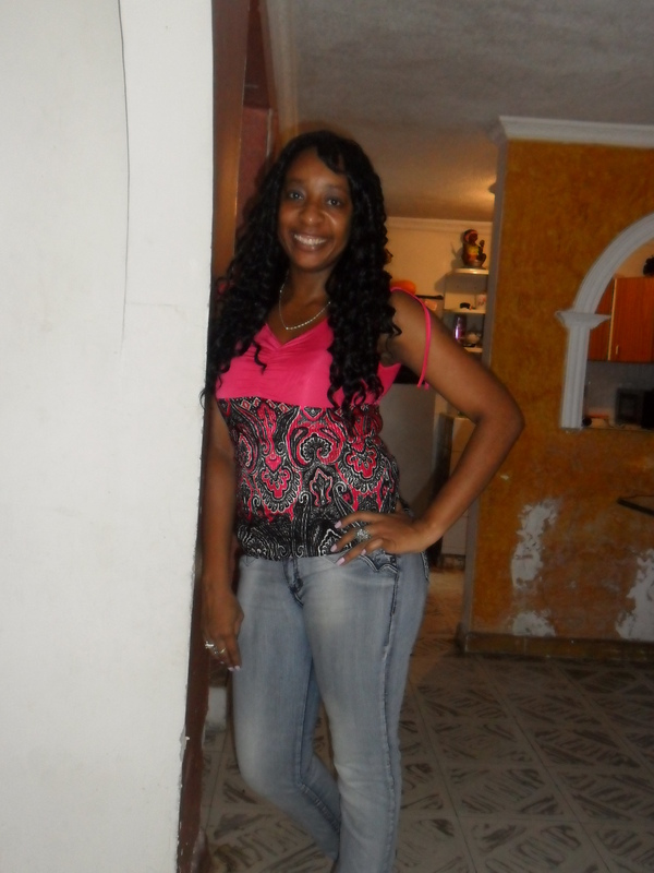 Date this hot Colombia girl YENNY ASPRILLA from Cali CO7570