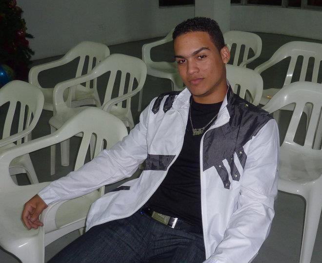 Date this beautiful Dominican Republic man Pedro Ml. from Santiago DO8679
