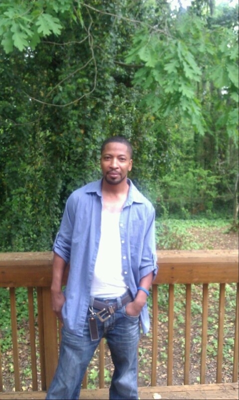 Date this hard body United States man RayR from Stone Mountain US11049